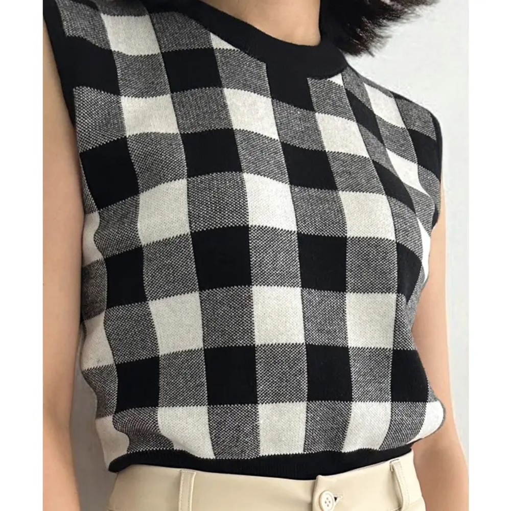 DEREK LAM KNIT TANK TOP - Picture 3 of 10